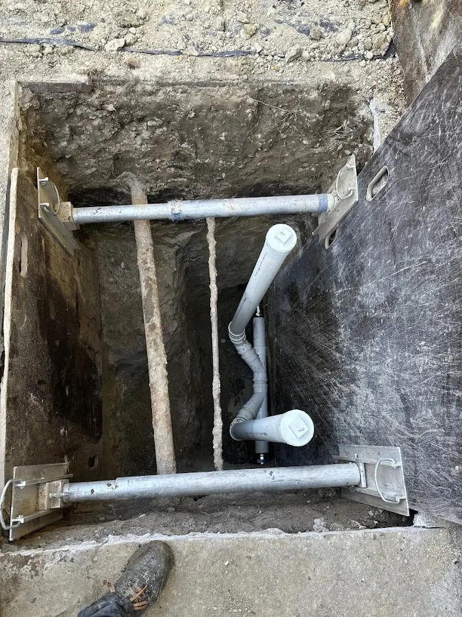 Experienced plumber completing Gas Line Repair work in Mount Holly
